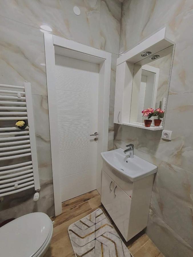 Zara 1 Apartman บิเยลยินา ภายนอก รูปภาพ